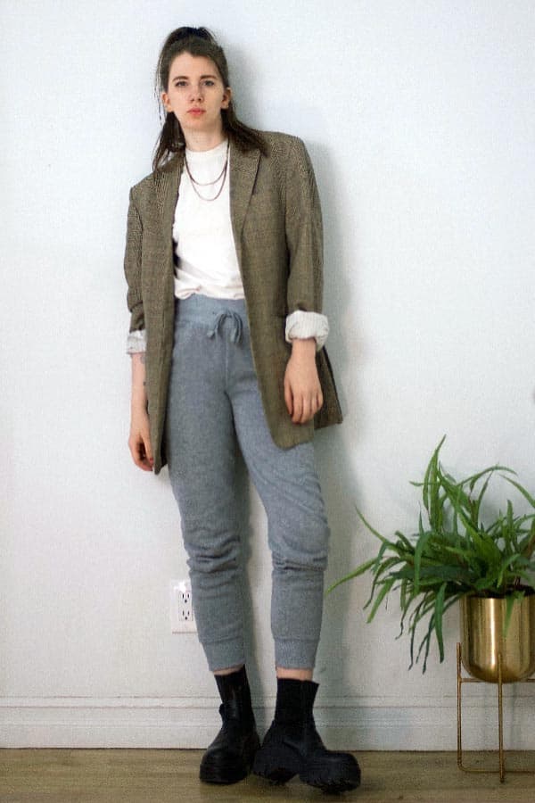 white t-shirt outfit ideas, athleisure with sweatpants and a blazer