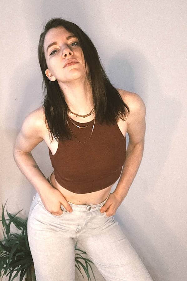 tiktok fashion trends crop tops