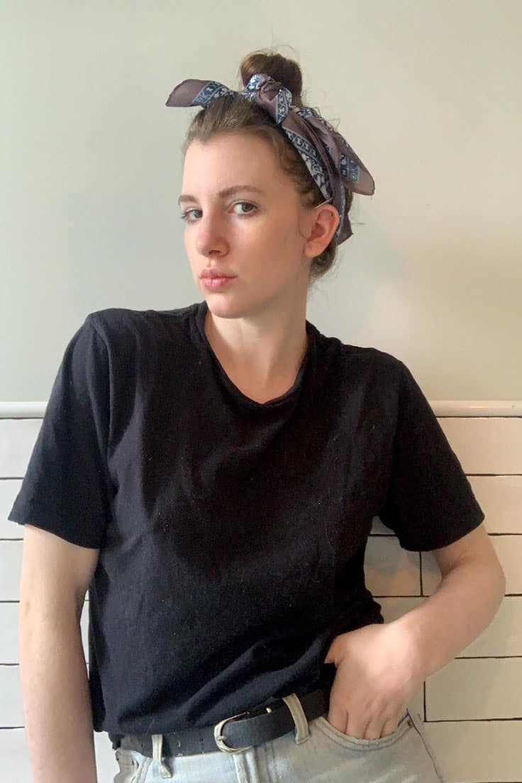 Parisian summer style the oversized t-shirt and how to wear a silk scarf in your hair