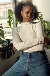 how to style a turtleneck with jeans, easy casual turtleneck outfit