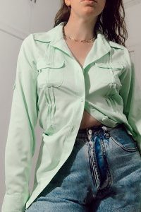 fitted blouse trend colorful blouse with jeans