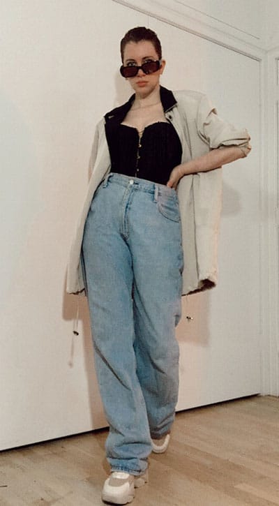 bella hadid inspired style on gabrielle arruda, baggy jeans, corset with 80's vintage trench and sneakers