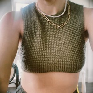 gold necklace from summer capsule wardrobe 2021 on style blogger gabrielle arruda, baublebar hera neckalce
