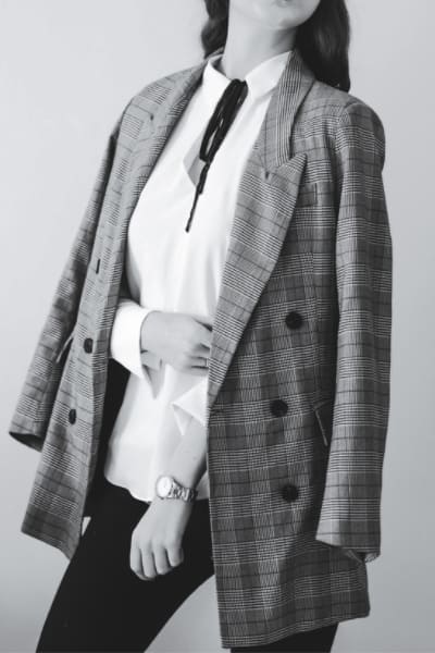 what is classic fashion example- plaid blazer 