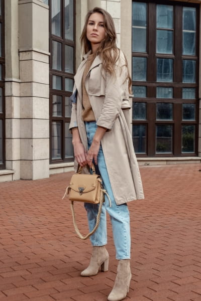 woman wearing dramatic classic lines with matching accessories